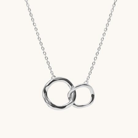 Connected Necklace Silver